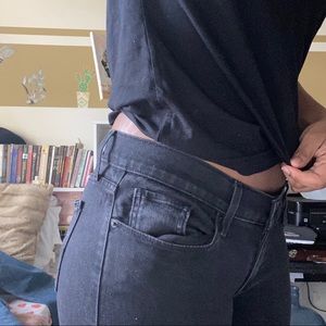 Black faded jeans !!